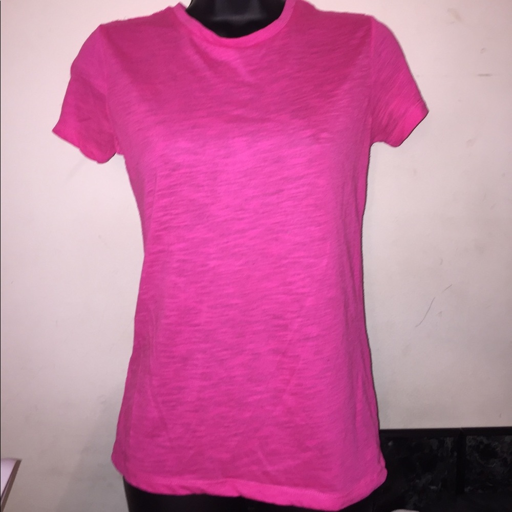 pink tshirt | itsfashionmetro